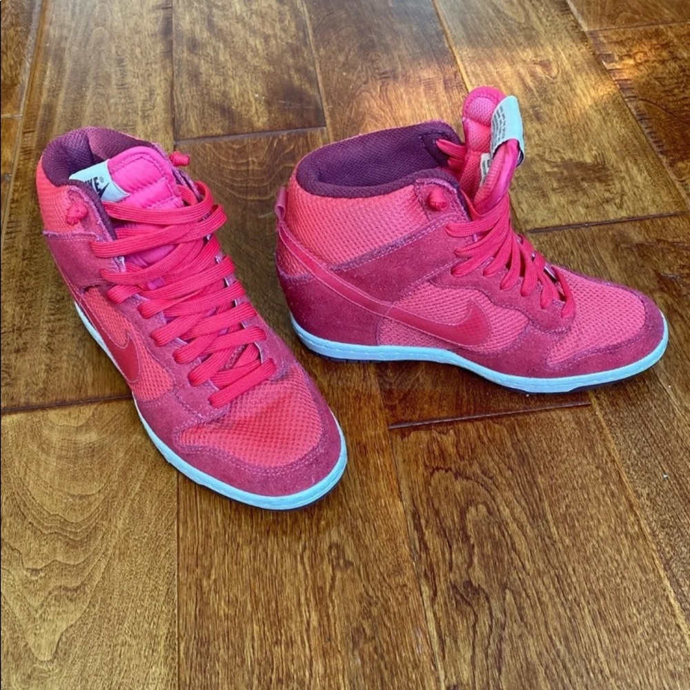 ❌SOLD❌Nike sky hi dunks